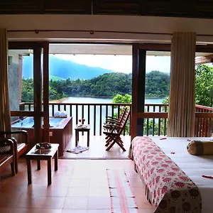 Silver Woods Hotel
